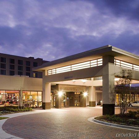 Holiday Inn Chesapeake Exterior photo
